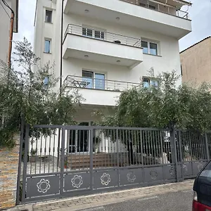 Brilant Apartment
